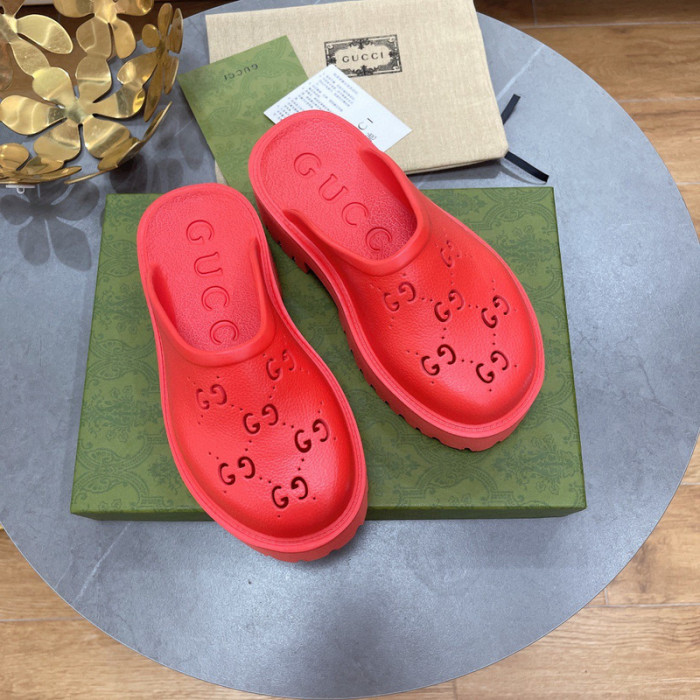 Gu66 SLIPPERS