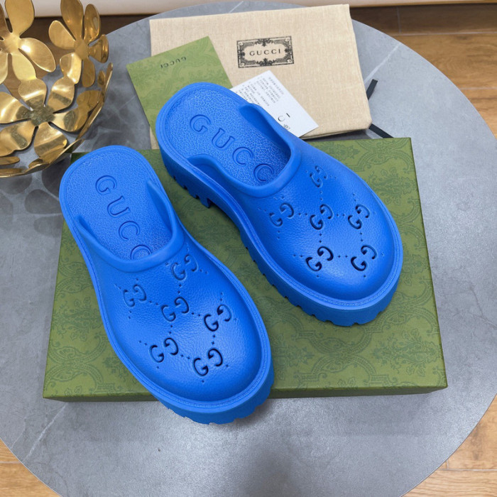 Gu66 SLIPPERS