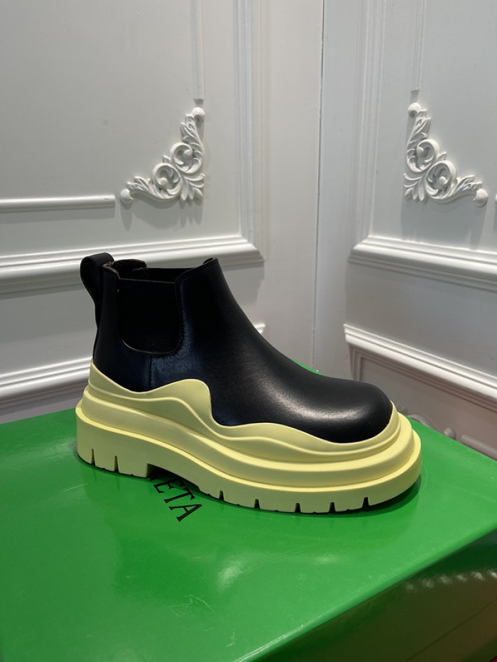 bo*te*ga Ve*ne*ta boots