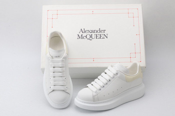 MQ Sneakers