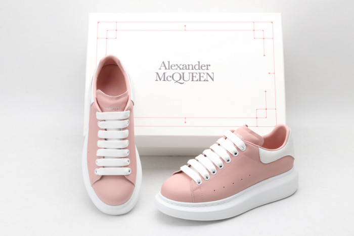 MQ Sneakers