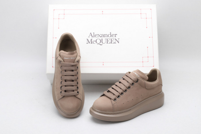 MQ Sneakers
