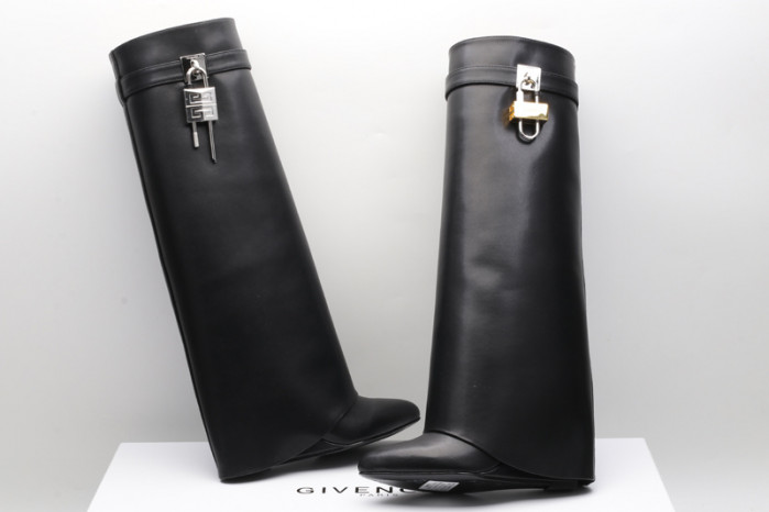 G1VENCHY BOOTS
