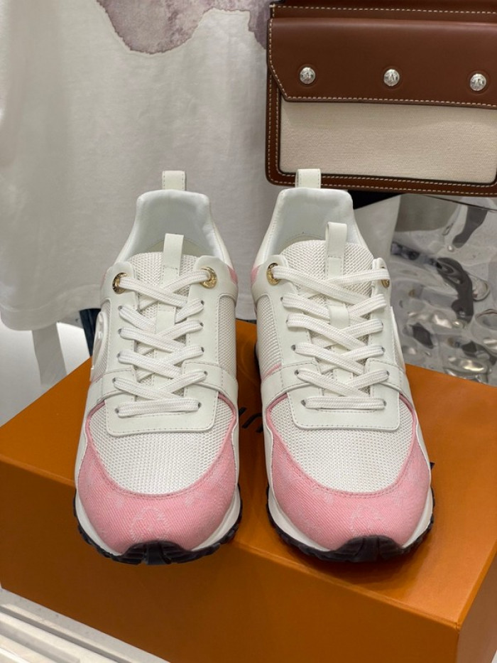 lou1su1tt Run Away Sneaker