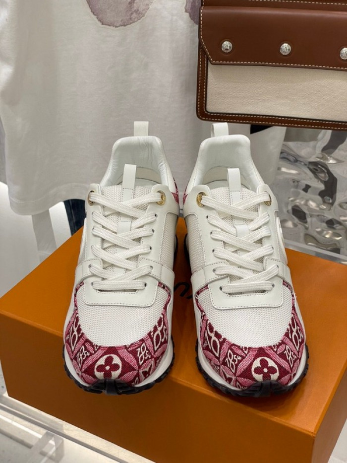 lou1su1tt Run Away Sneaker