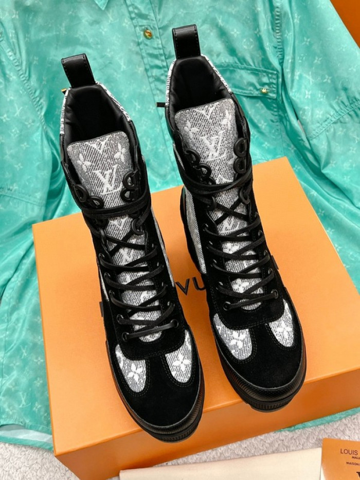 lou1su1tt Boots