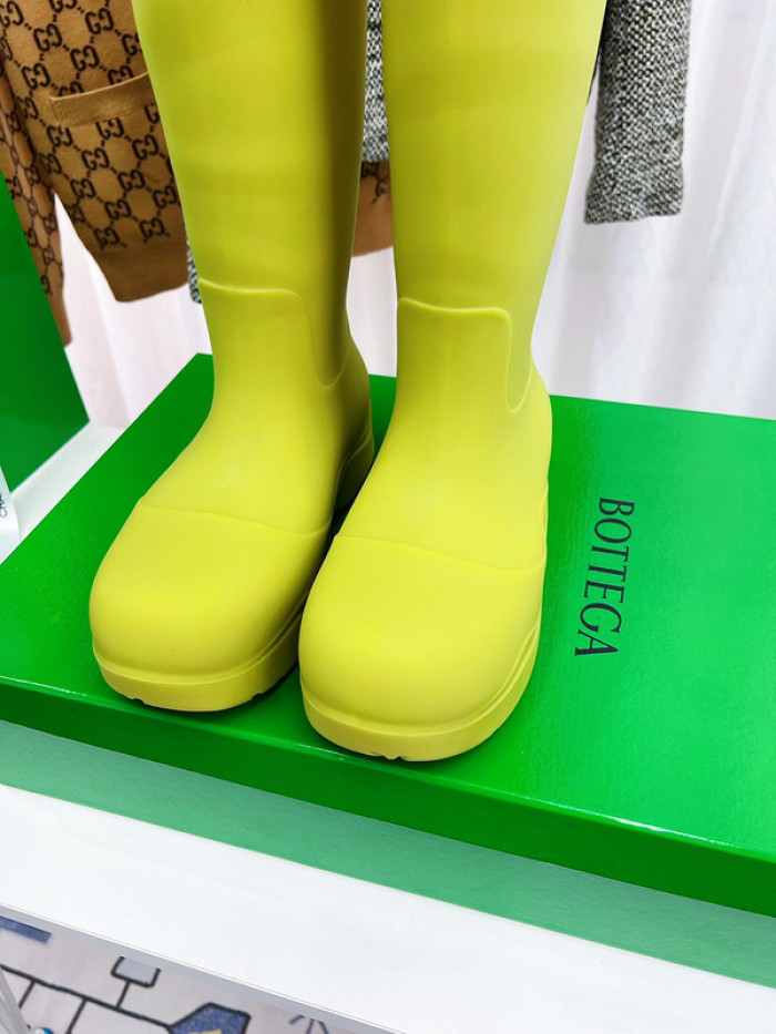 bo*te*ga Ve*ne*ta boots