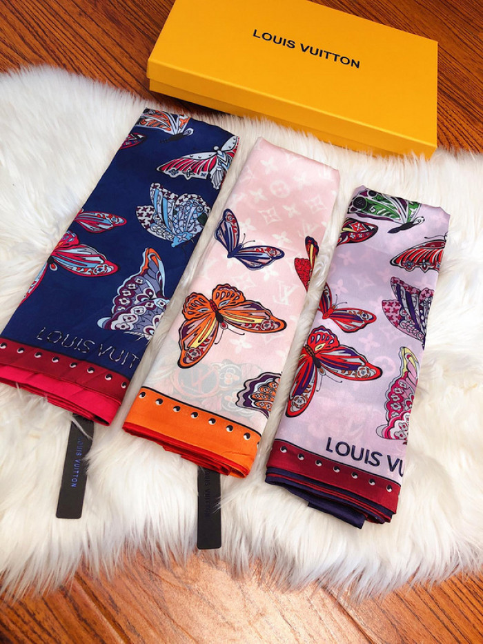 Lou1su1tt SCARF