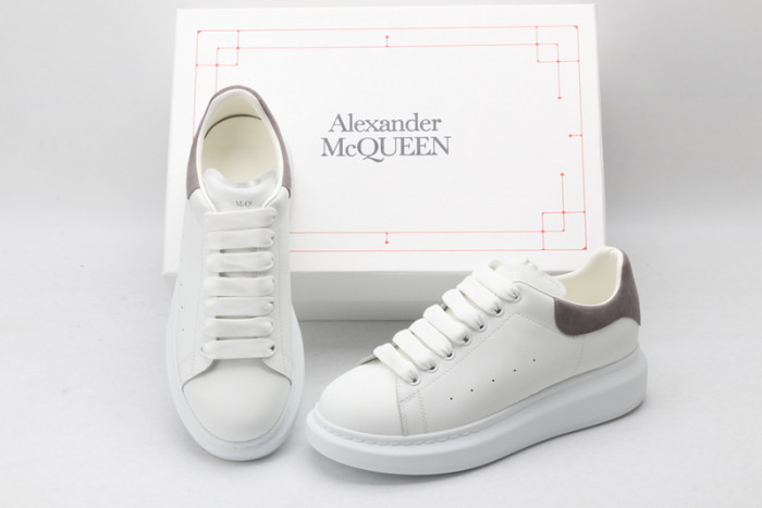 MQ Sneakers