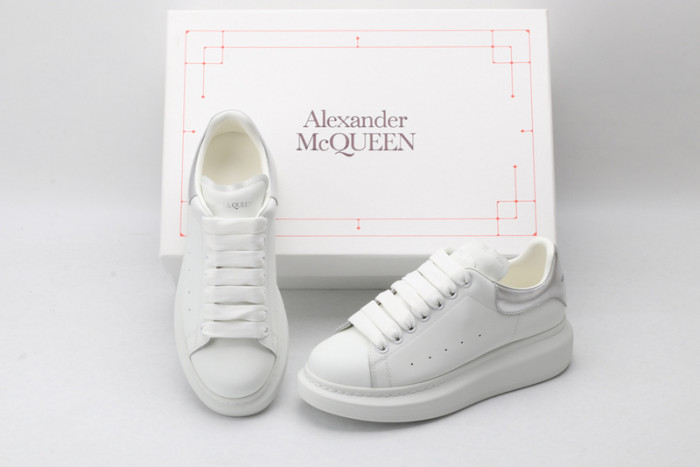 MQ Sneakers