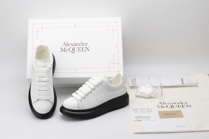 MQ Sneakers