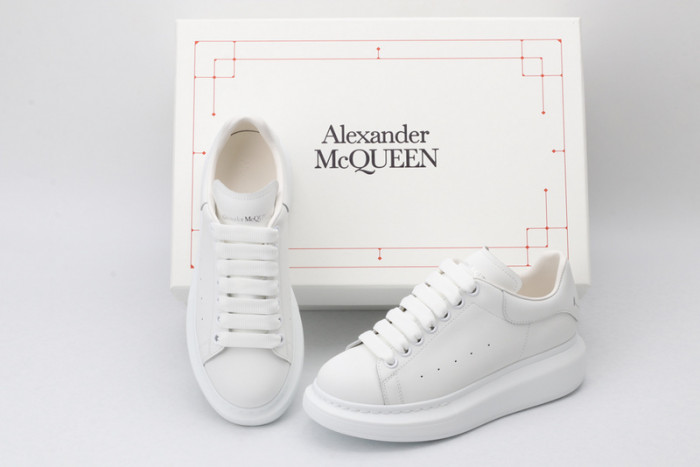 MQ Sneakers