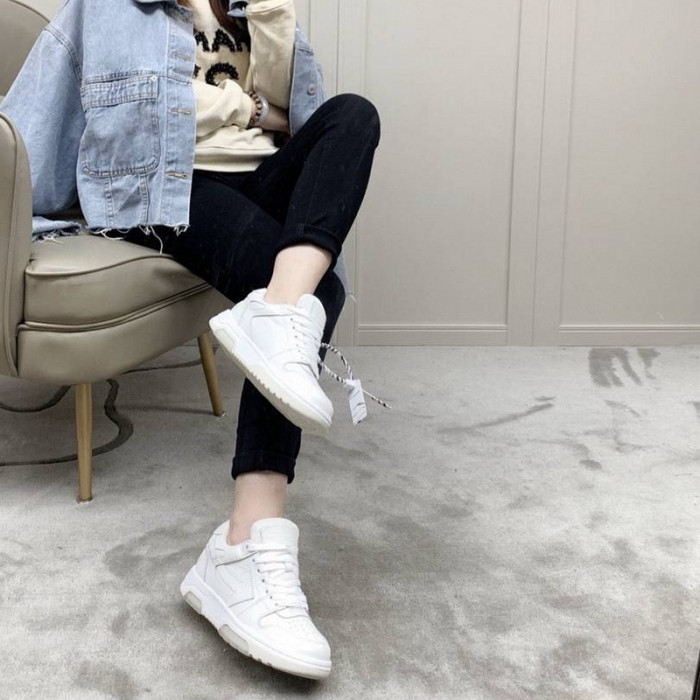 OFW SNEAKER