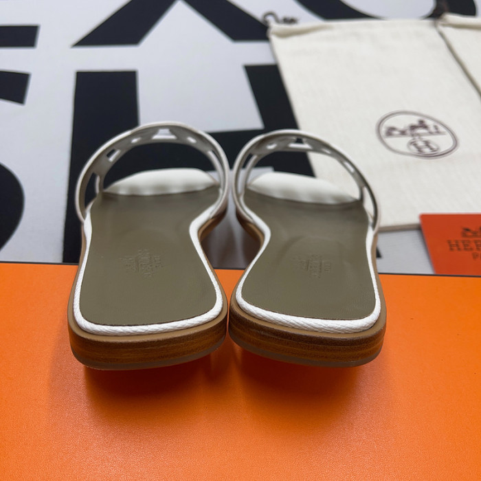 Hemr3 Slippers