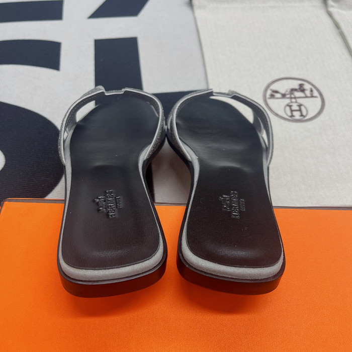 Hemr3 Slippers