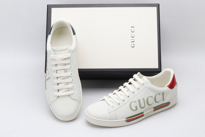 Gu66 Ace Embroidered Low-Top Sneaker