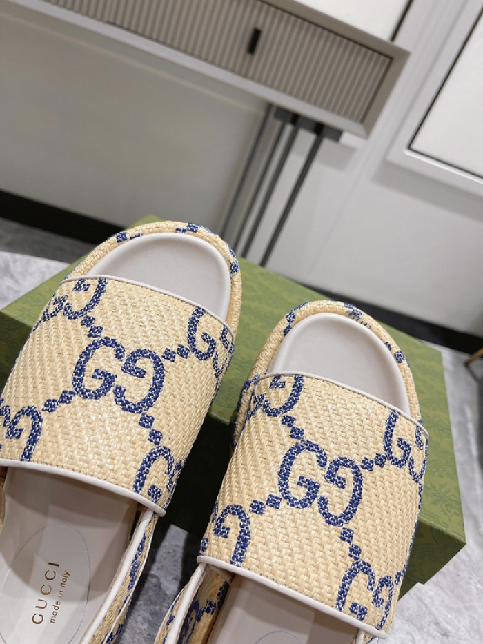 Gu66 SLIPPERS