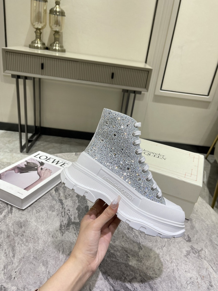 MQ Sneakers