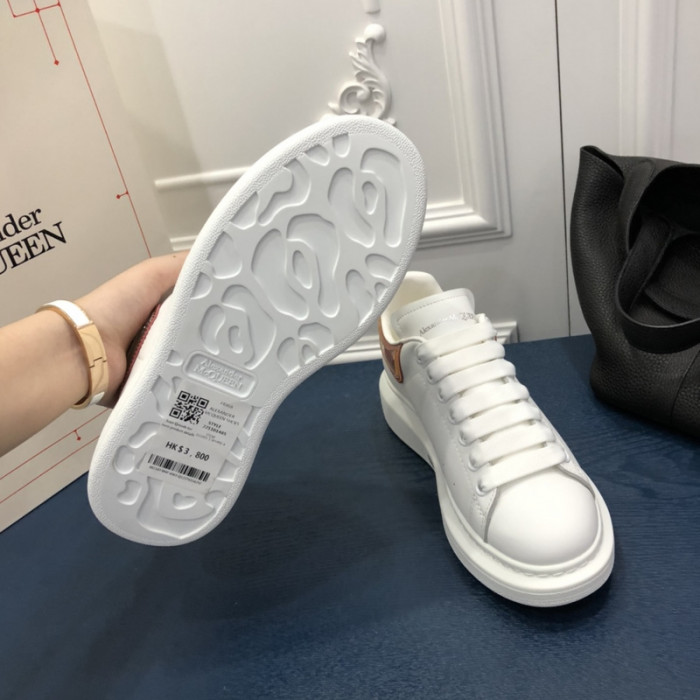 MQ Sneakers