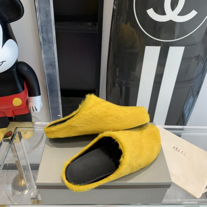 Marni Fur slides