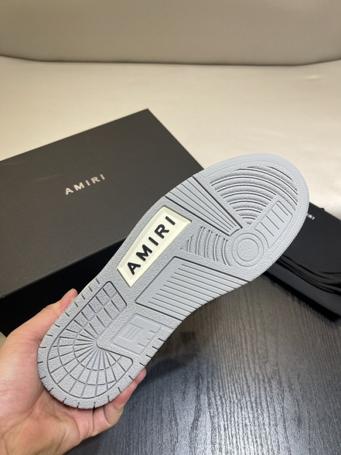 AM1R1 Skel high top