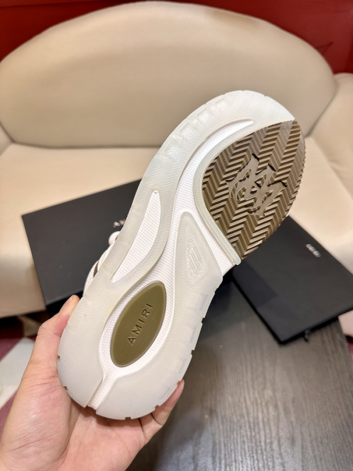 AM1R1 Skel Top Low