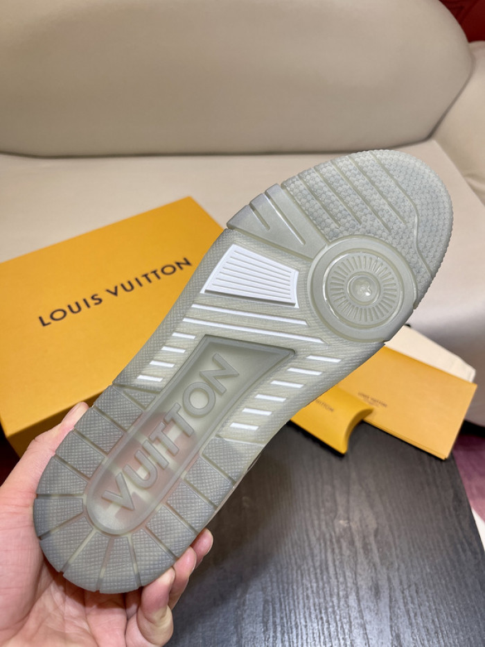 D00G7 Lou1su1tt SNEAKER LOW