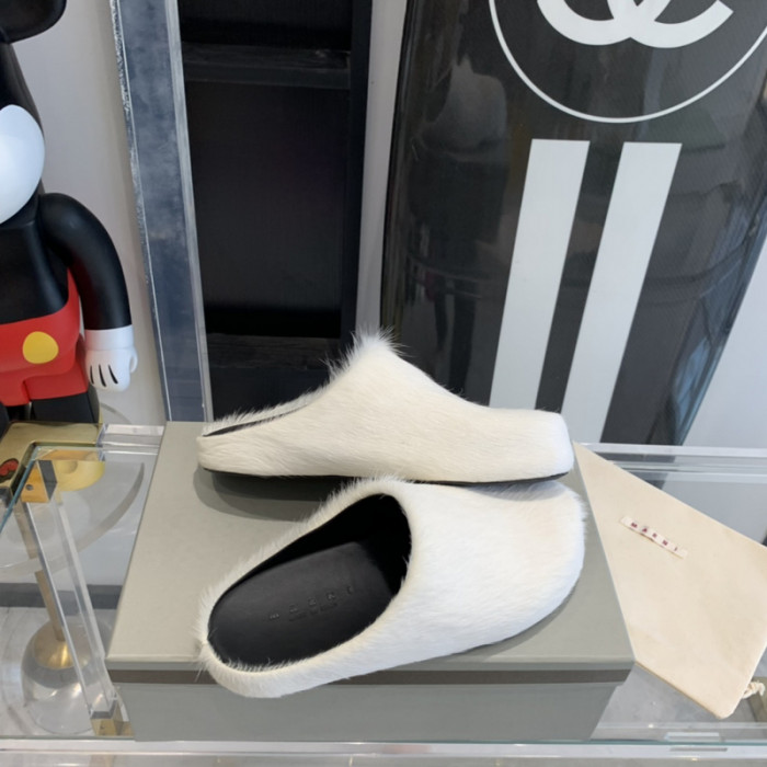 Marni Fur slides