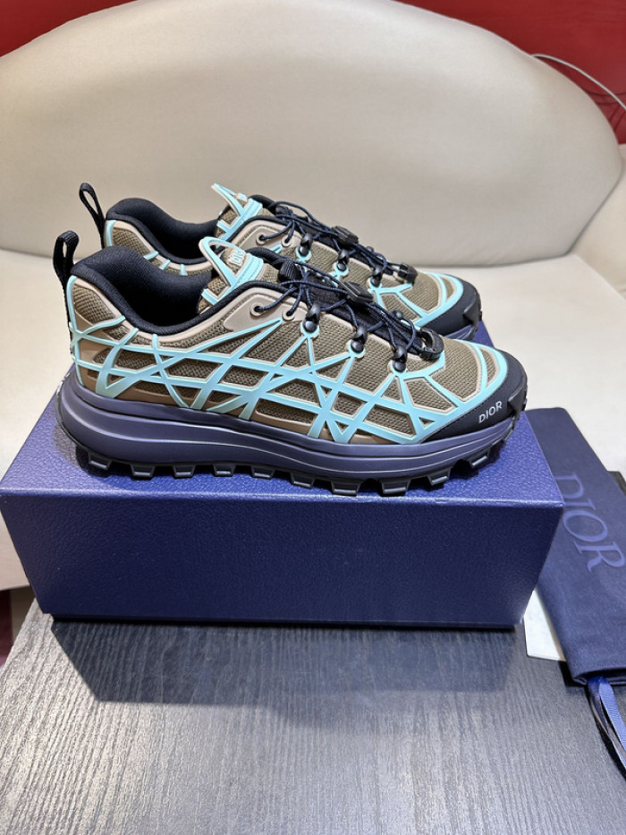 D10R B31 Runner Khaki Teal