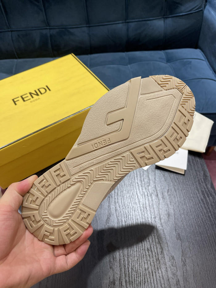 FEND1 SNEAKER