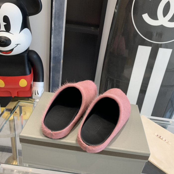 Marni Fur slides