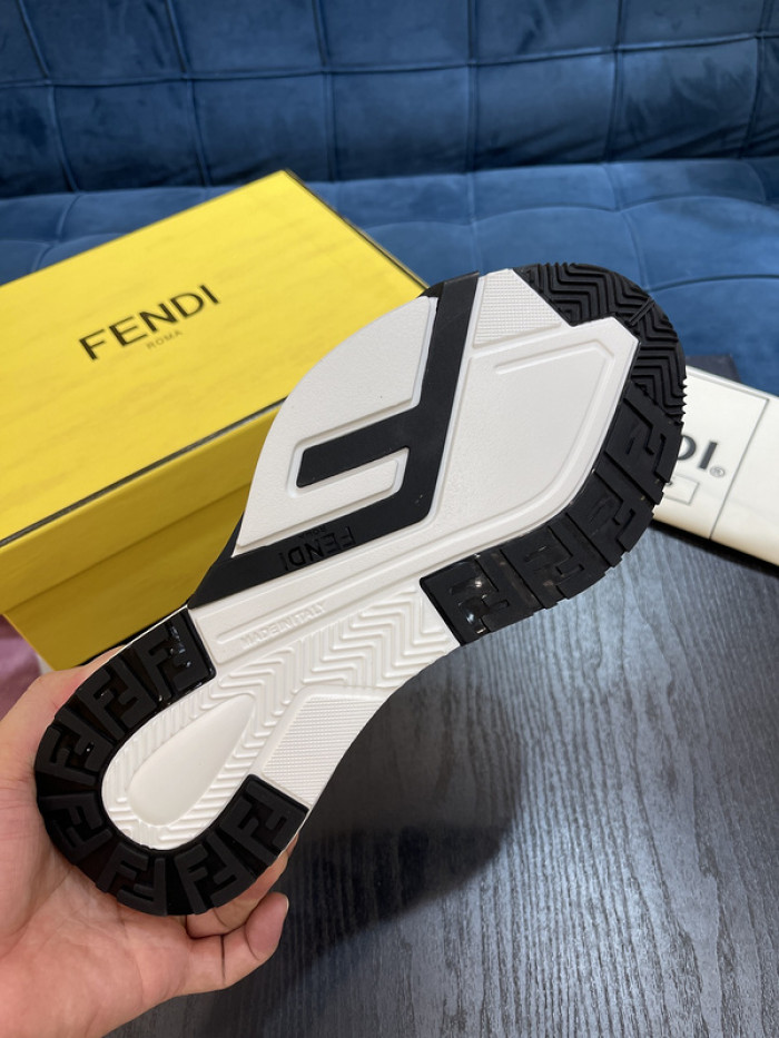 FEND1 SNEAKER
