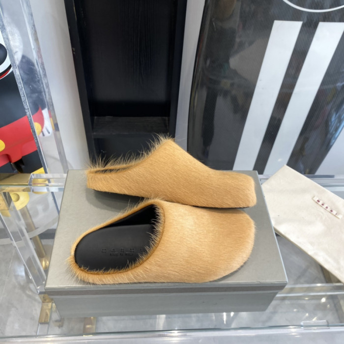 Marni Fur slides
