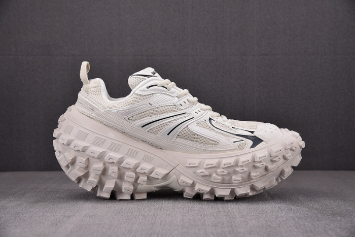BLCG DEFENDER RUBBER PLATFORM SNEAKERS 685611 W2RA6 9000