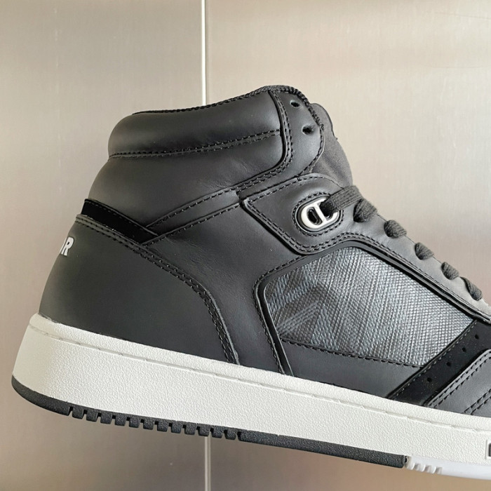 D10R B27 Sneaker