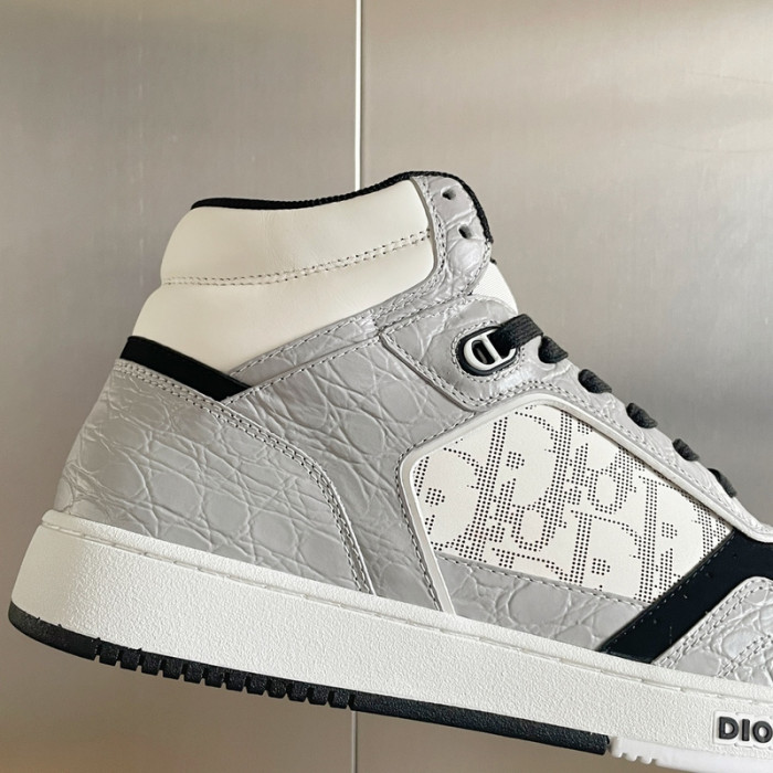 D10R B27 Sneaker