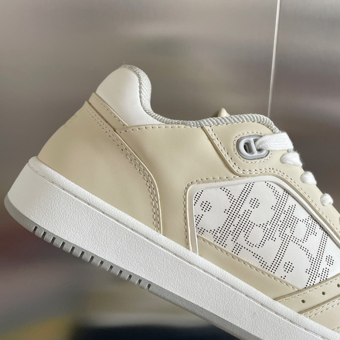 D10R B27 Sneaker