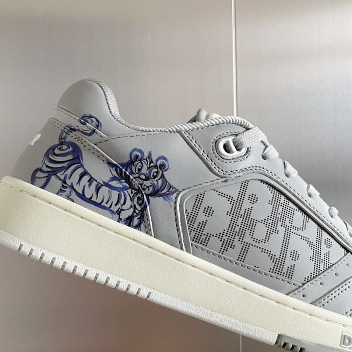 D10R B27 Sneaker