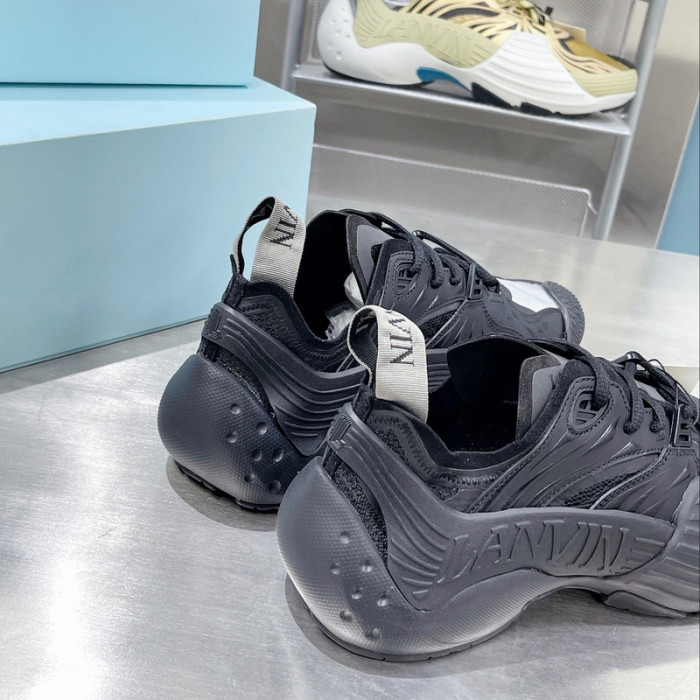 LANEVN Sneakers