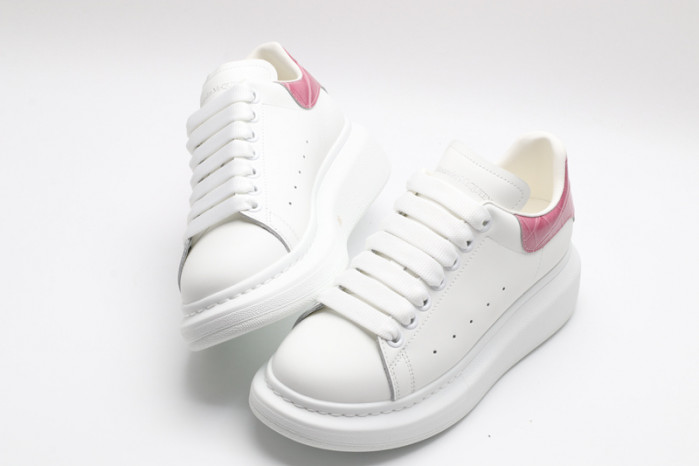 MQ Sneakers