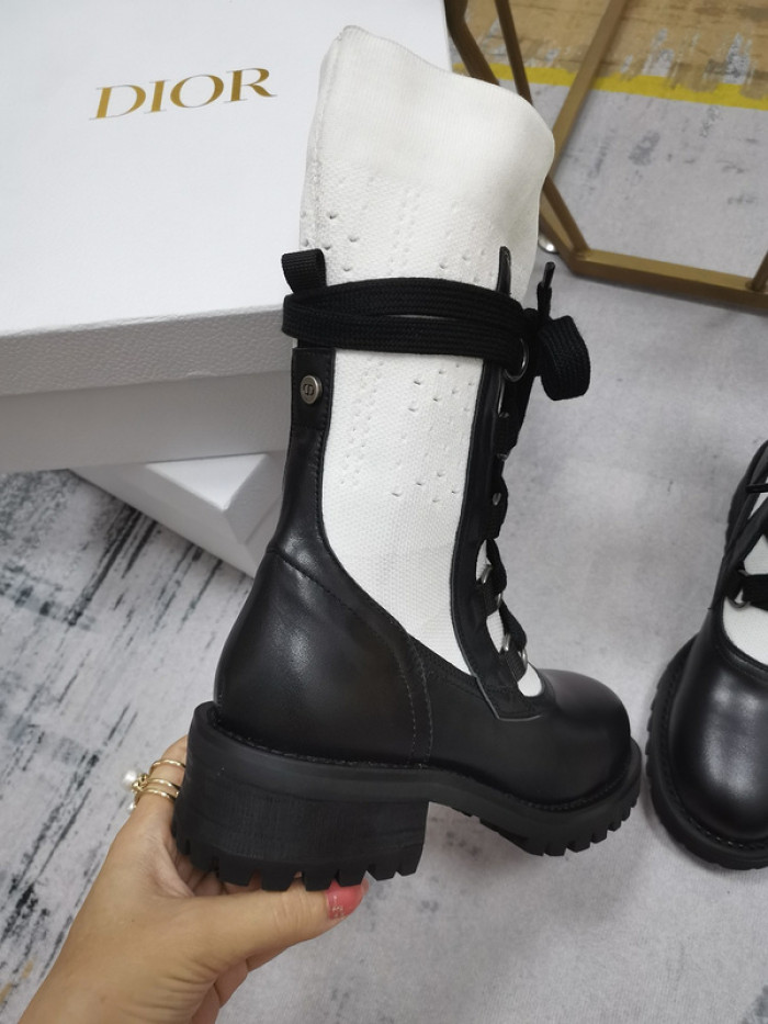 D10R Female boots