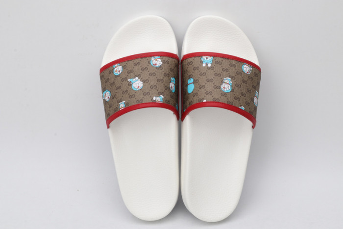 Gu66 SLIPPERS