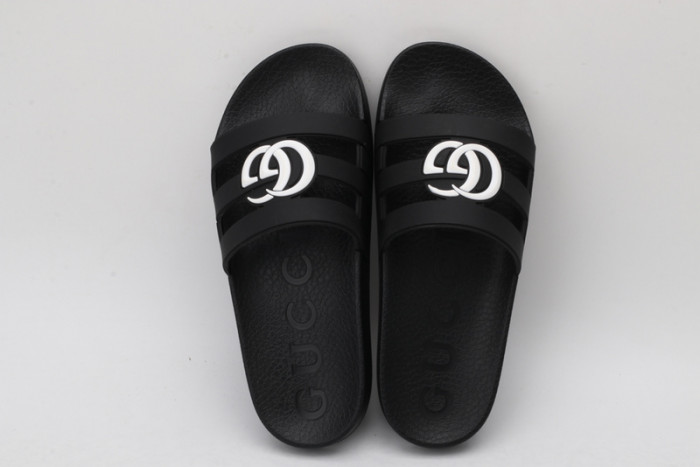 Gu66 SLIPPERS