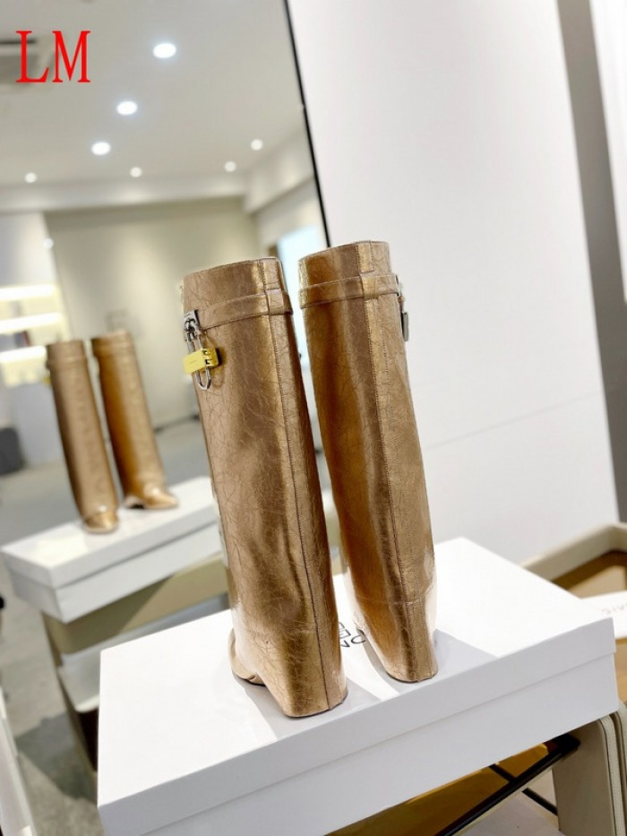 G1VENCHY BOOTS