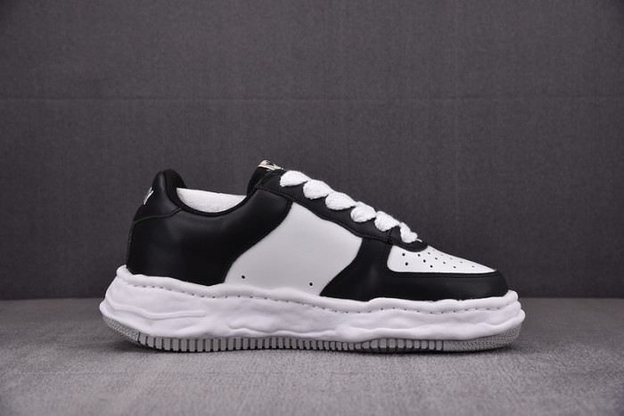 MAISON MIHARA YASUHIRO SNEAKER