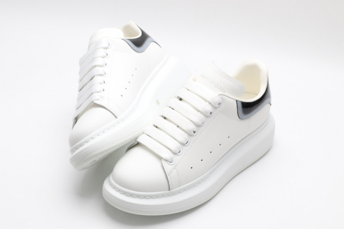 MQ Sneakers