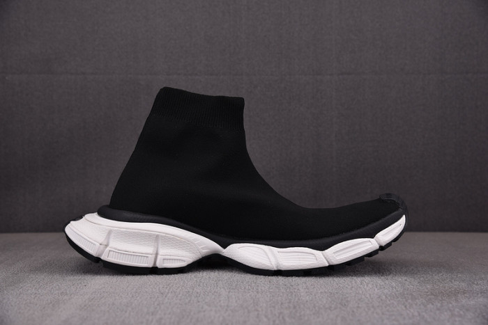 BLCG Speed Sneaker 758481 W2DG1 1090