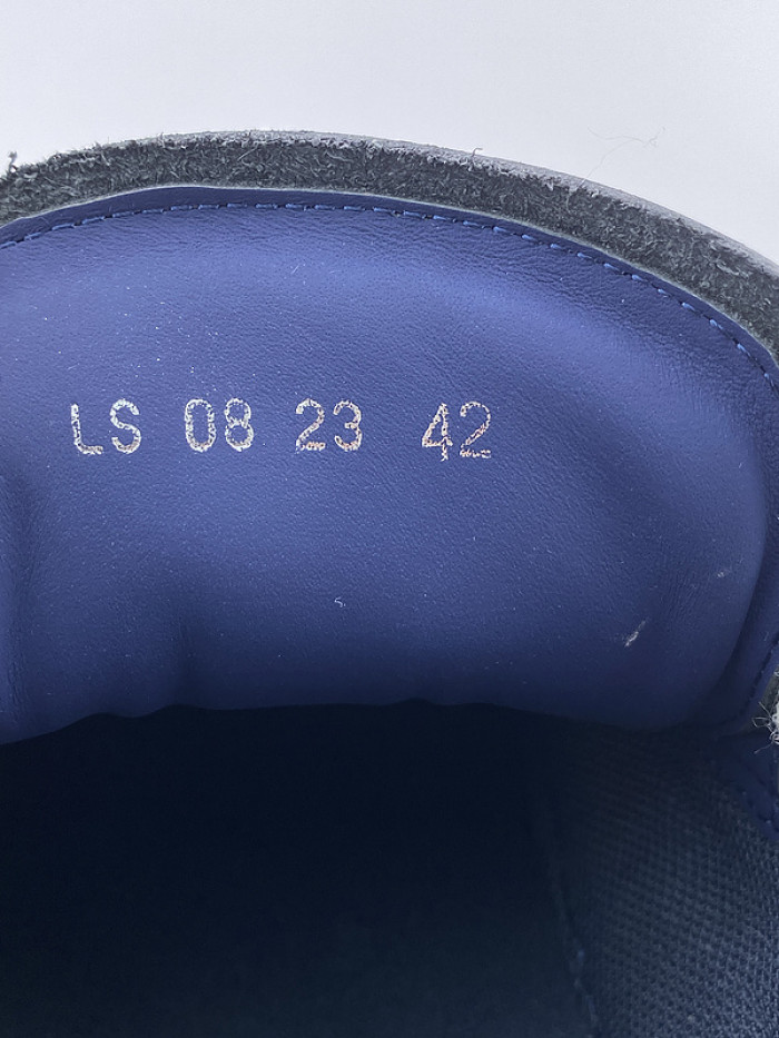 D10R B33 Sneaker