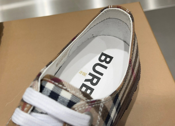 BUR SNEAKER