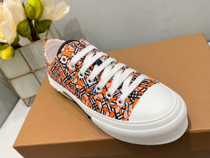 BUR SNEAKER